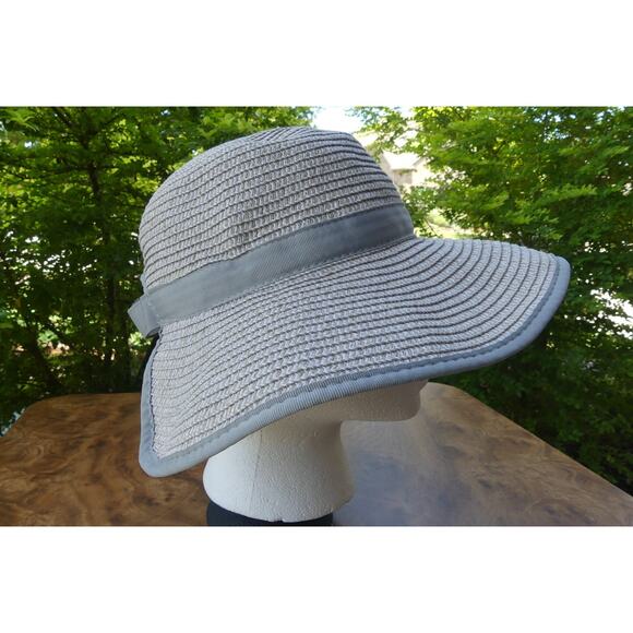 Vince Camuto Accessories - Vince Camuto Gray Backless Floppy Framer Hat Adjustable Paper Straw Fabric Trim